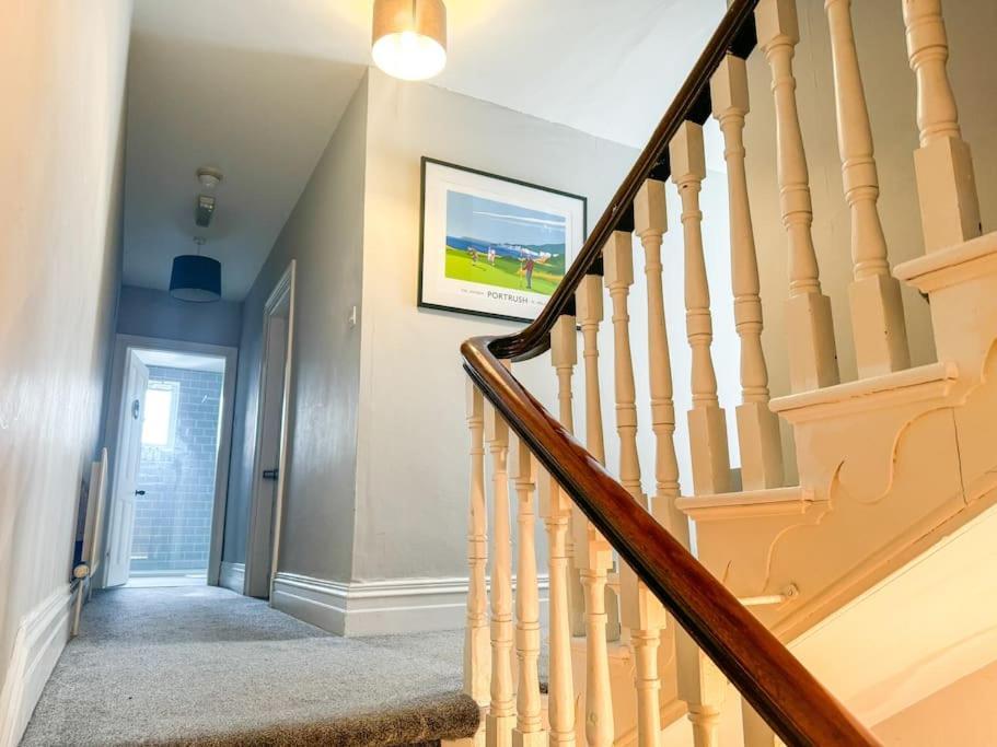 The Victorian Townhouse Portrush Exterior foto