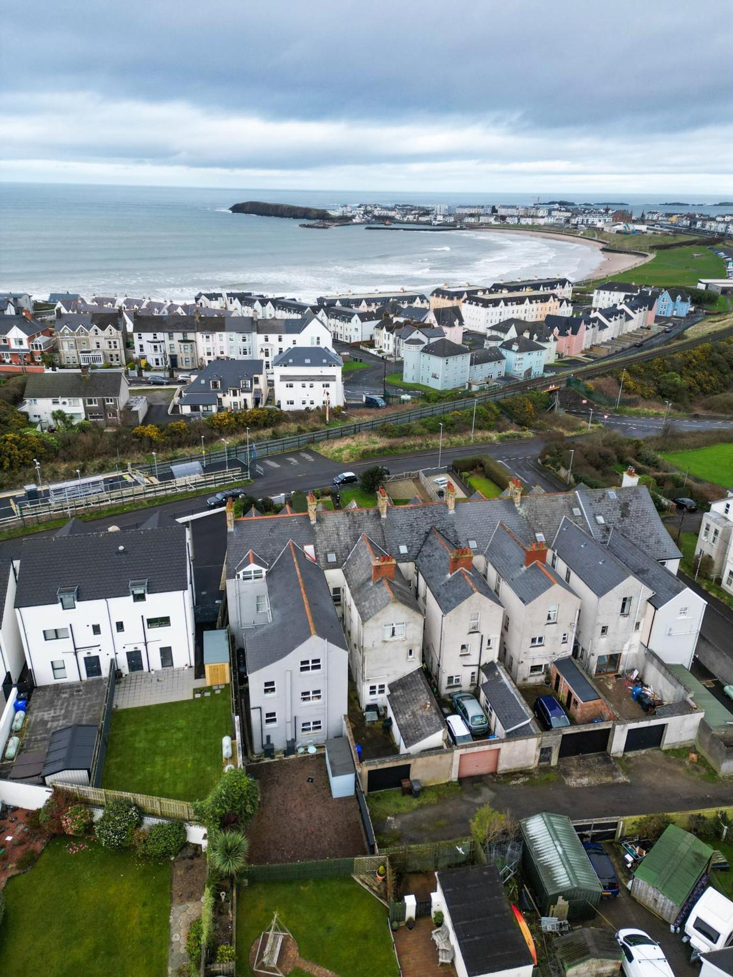 The Victorian Townhouse Portrush Exterior foto